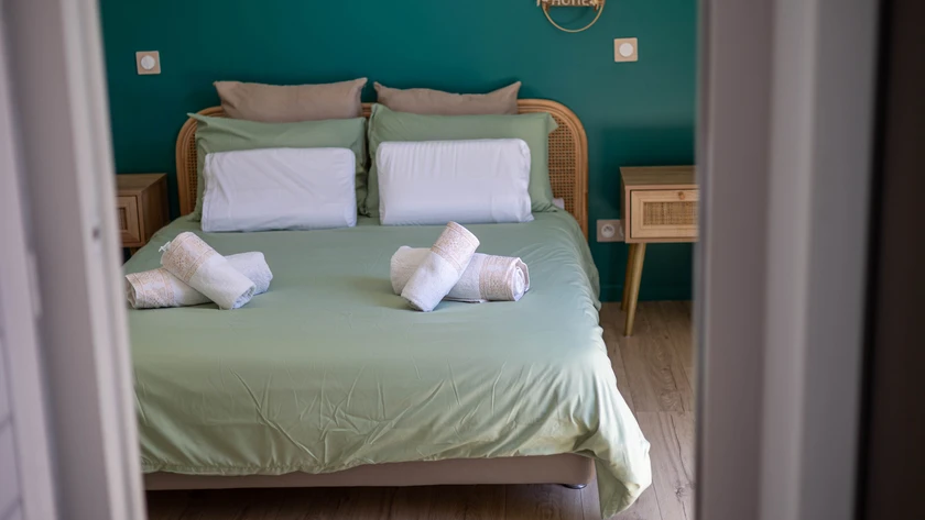 airbnb για παρέα ή solo